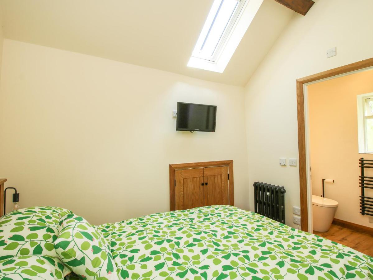 The Office Villa Telford Luaran gambar
